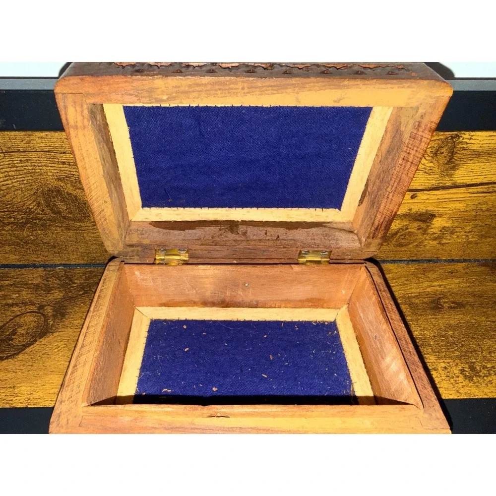 Vintage Hand Carved Wooden Trinket Jewelry Box Floral Made In India
